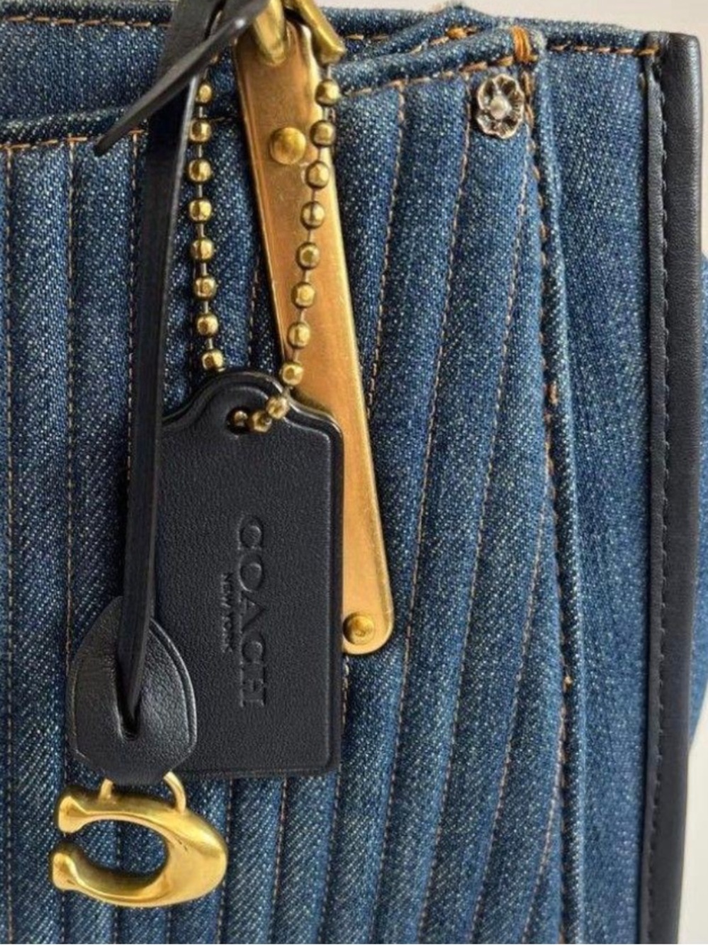Coach Dreamer 36 Quilted Denim EUC - Picture 6 of 12